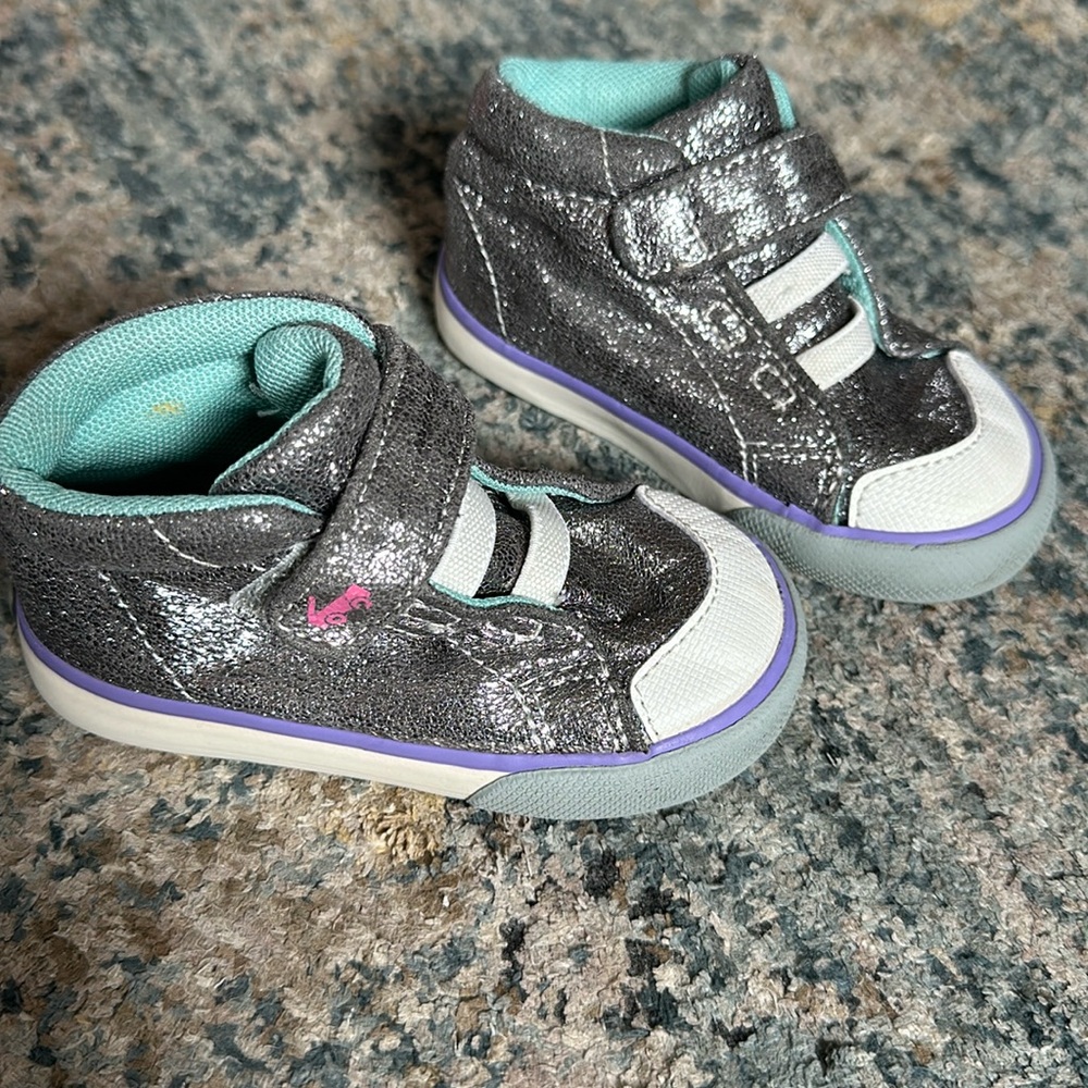 See Kai Run size 5 silver/metallic high top  sneakers